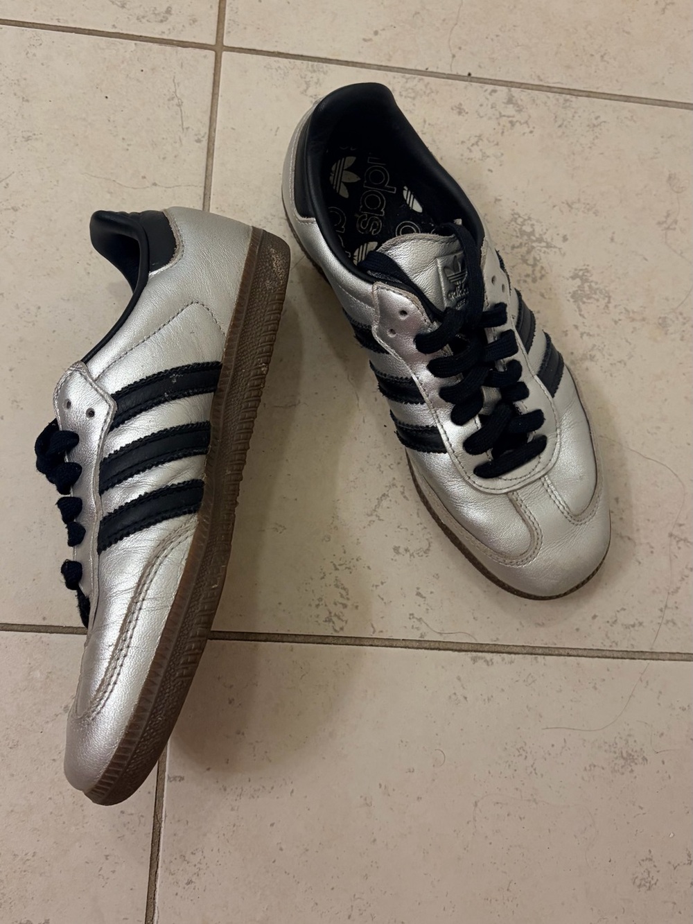 ADIDAS sambas silver metallic black size women’s 6